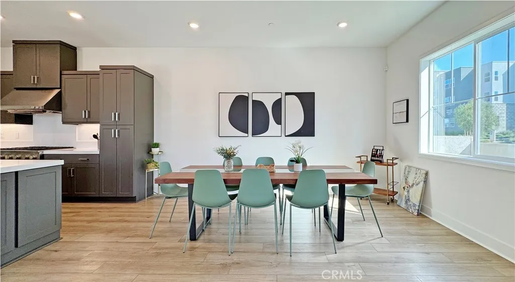 349 Abacus, Irvine, California 92618 home-pic-3